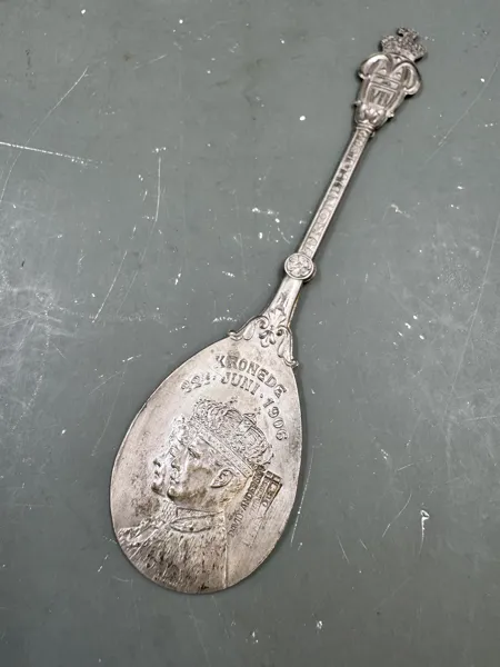 1906 skje