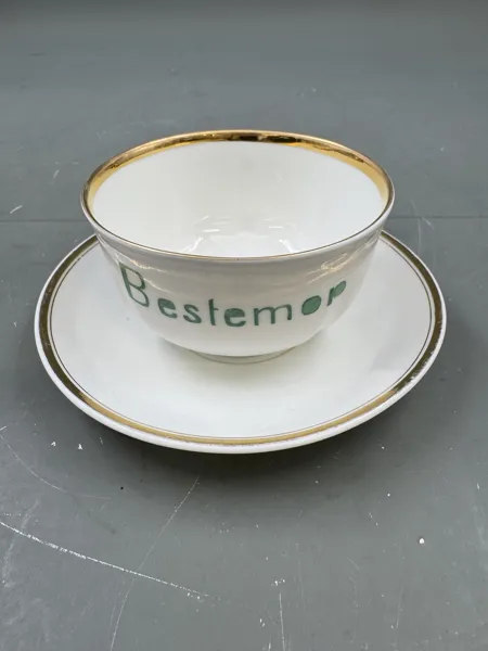 PP- Kopp/ skål Bestemor 