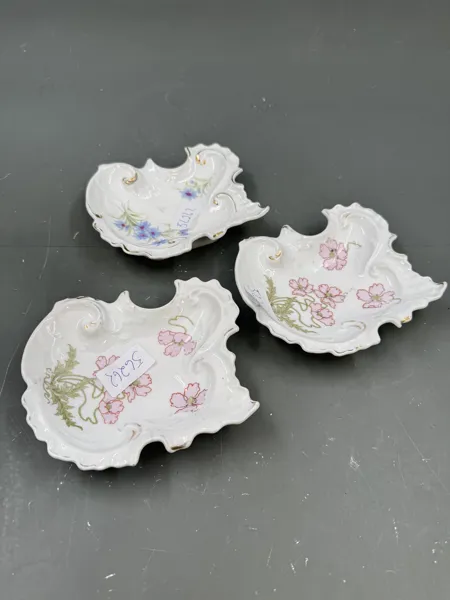 PP- 3 stk Bladskåler med blomstermotiv