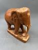 Elefant utskjært i tre