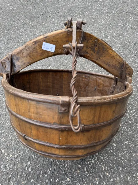 Kinesisk Brønnbøtte ( Stor)