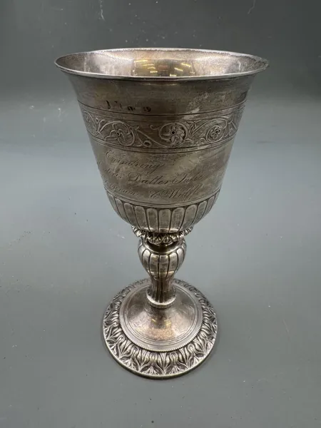 Sølv Pokal med gravert dekor